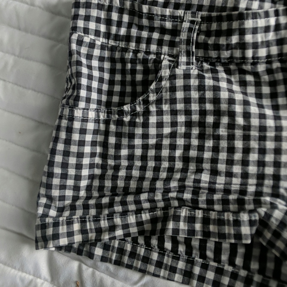Black and white checkered shorts G by Guess